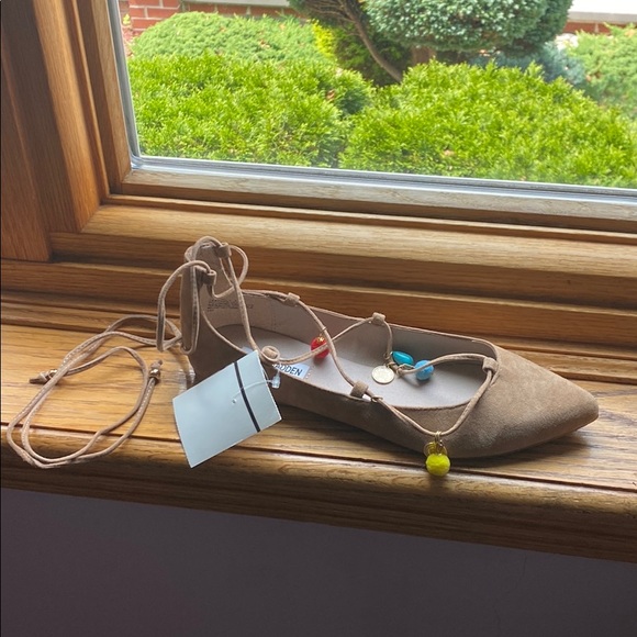 Steve Madden Shoes - Steve Madden Flats
